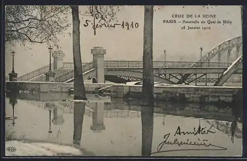 AK Paris, Crue de la Seine 1910, Passerelle du Quai de Billy inondée