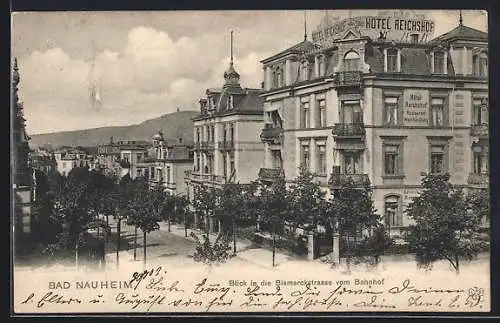 AK Bad Nauheim, Blick in die Bismarckstrasse vom Bahnhof mit Hotel