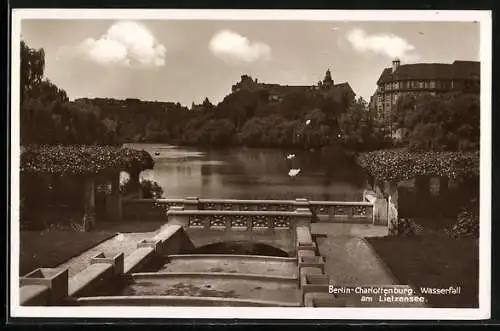 AK Berlin-Charlottenburg, Wasserfall am Lietzensee