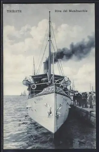 AK Trieste, Riva del Mandracchio, Dampfer