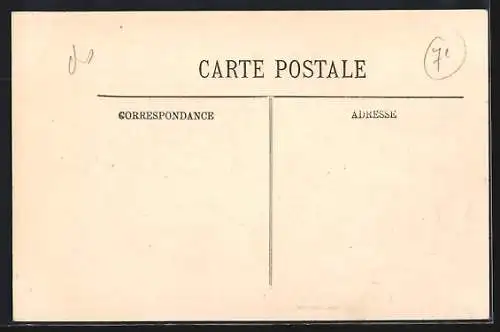 AK Paris, Le Bateau de Passage de la Rue Saint-Dominique lors des Inondations de 1910