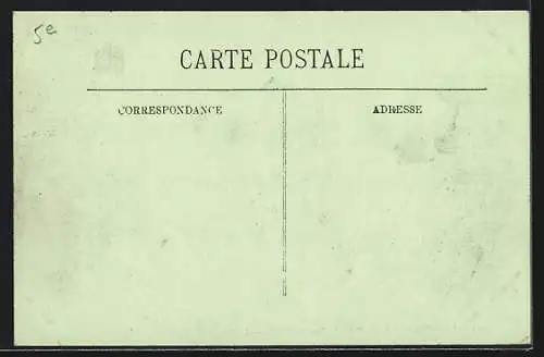 AK Paris, Inondations de janvier 1910, la Rue du Haut-Pavé avec barque