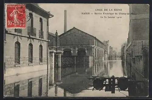 AK Paris, Crue de la Seine 1910, Section Électrique du Champ-de-Mars, inondation des rues