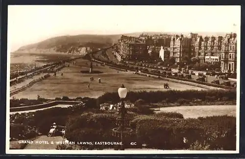 AK Eastbourne, Grand Hotel and Western Lawns