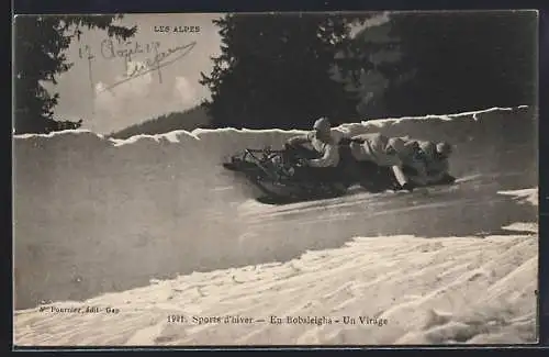 AK Sports d`hiver, En Bobsleighs, un virage, Schlittenfahren