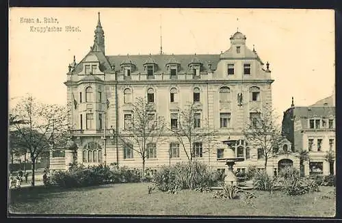 AK Essen a. Ruhr, Krupp`sches Hotel mit Grünanlage