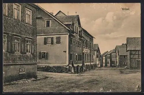 AK Weisel / Rhein, Strassenpartie mit alten Häusern