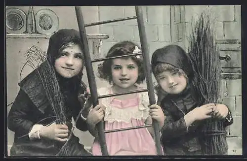 AK Kleine Schornsteinfeger mit einem Mädchen