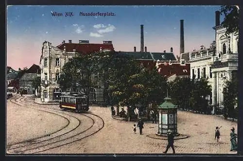 AK Wien, Strassenbahn auf dem Nussdorferplatz, Vespasienne