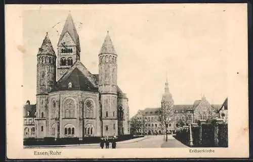 AK Essen /Ruhr, Strassenpartie an der Erlöserkirche