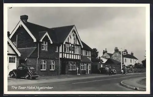 AK Nyetimber, The Bear Hotel