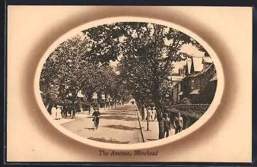 AK Minehead, The Avenue