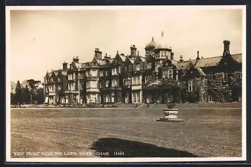 AK Sandringham, West Front from the Lawn