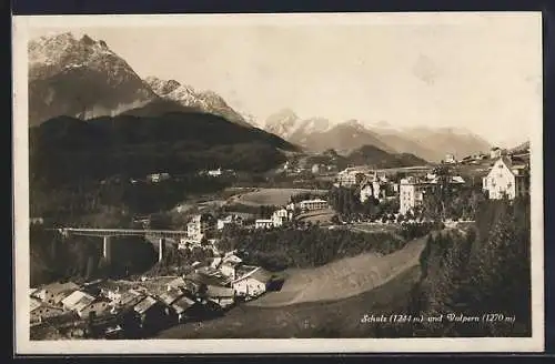 AK Schuls, Ansicht der Ortschaft mit Vulpera, Brücke