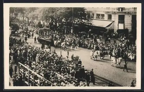 AK Wien, X. Deutsches Bundessängerfest, Gruppe mit Brandenburger Tor im Festzug