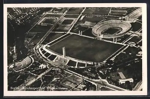 AK Berlin, Reichssportfeld vom Flugzeug aus