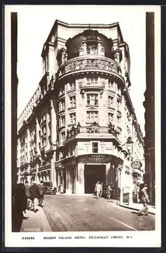 AK London, Piccadilly Circus, Regent Palace Hotel