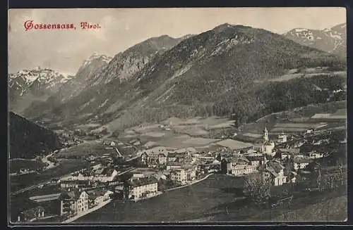AK Gossensass /Tirol, Gesamtansicht mit Bergpanorama aus der Vogelschau