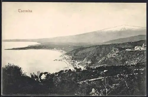 AK Taormina, Teilansicht mit Meer und Ätna aus der Vogelschau