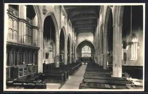 AK Glastonbury, St. John`s Church, Interior