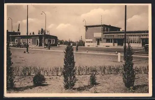 AK Wuustwezel, Aan de grens, Douanekantoor