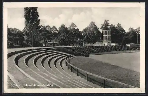 AK Cottbus, Max-Reimann-Stadion, Teilansicht mit gläsernem Turmgebäude