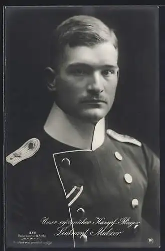 Foto-AK Sanke Nr. 379: Der erfolgreiche Flieger Leutnant Max von Mulzer in Uniform