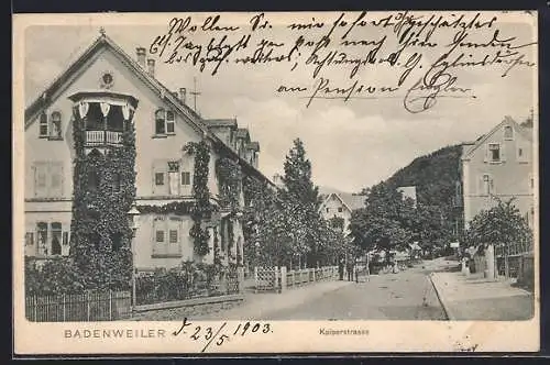 AK Badenweiler, Kaiserstrasse mit Passanten