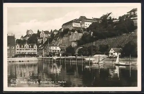 AK Meersburg a. Bodensee, Ortsansicht mit Hafen