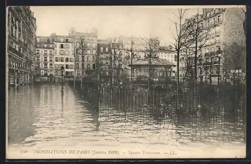 AK Paris, Square Trousseau inondé lors des inondations de janvier 1910