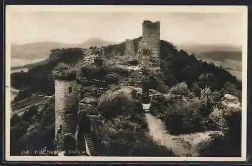 AK Dahn /Pfalz, Burgruine Alt-Dahn aus der Vogelschau