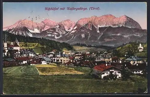 AK Kitzbühel /Tirol, Ortsansicht mit dem Kaisergebirge