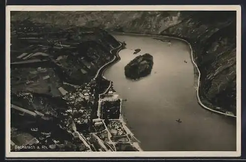 AK Bacharach a. Rh., Luftaufnahme der Ortschaft