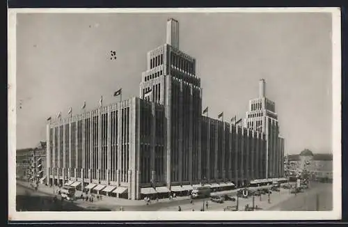 AK Berlin-Neukölln, Karstadt-Haus auf dem Herrmannplatz