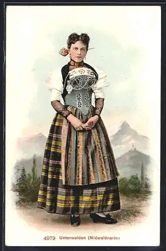 AK Unterwalden, Nidwaldnerin, Schweizerin in Tracht