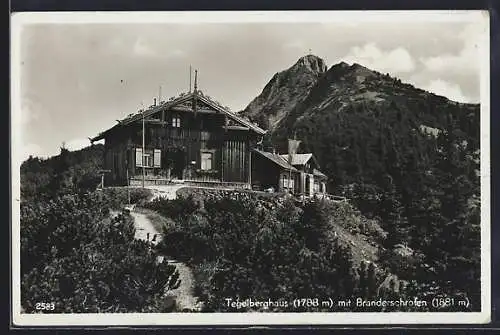 AK Tegelberghaus, Berghütte mit Branderschrofen