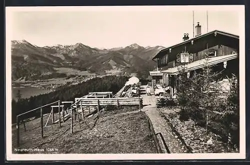 AK Neureuth-Haus, Berghütte mit Umgebung
