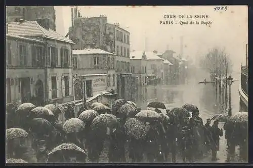 AK Paris, Crue de la Seine, Quai de la Rapée sous la pluie en 1909