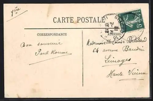 AK Paris, Inondations de 1910, Station de Passy avec barque