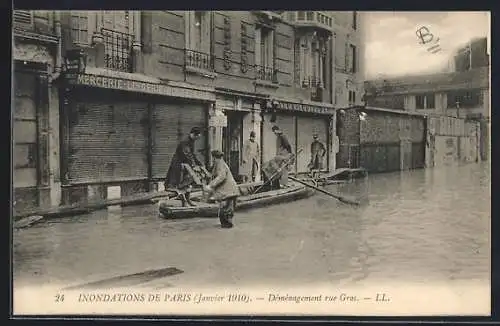 AK Paris, Inondations de 1910, Déménagement rue Gros en barque