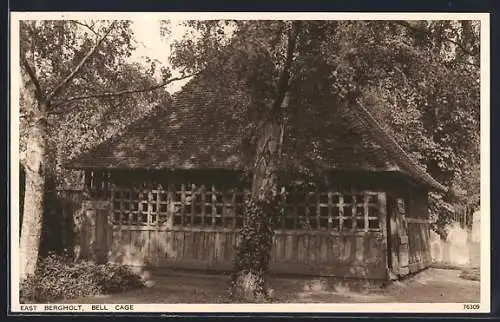 AK Bergholt, Bell Cage