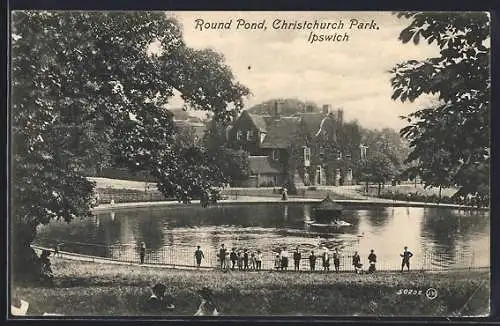 AK Ipswich, Round Pond, Christchurch Park