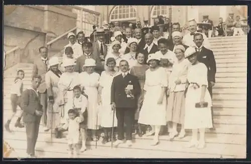 Foto-AK Westerland /Sylt, Foto an der Kurpromenade