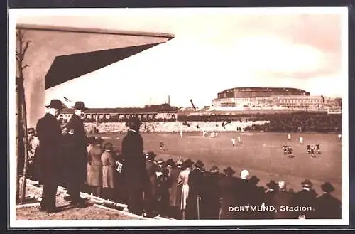 AK Dortmund, Stadion während eines Fussballspiels