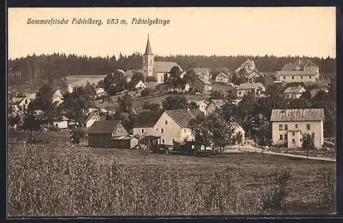 AK Fichtelberg /Fichtelgebirge, Teilansicht mit Kirche