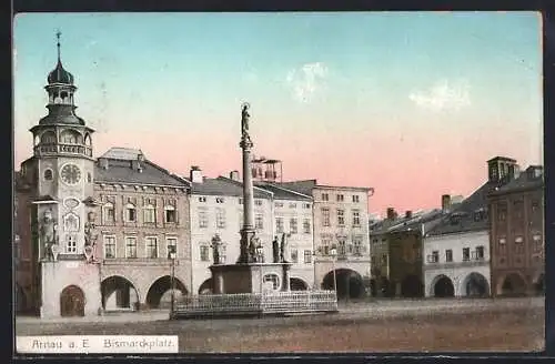 AK Arnau / Hostinne, Bismarckplatz mit Denkmal