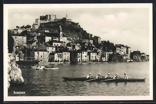 AK Sibenik, Ortsansicht, Ruderboot