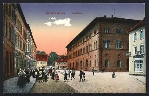 AK Kaiserslautern, Leute vor der Fruchthalle