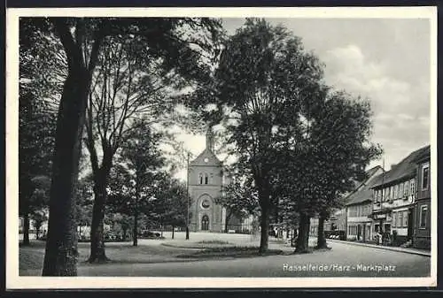 AK Hasselfelde i. Harz, Marktplatz mit Kirche