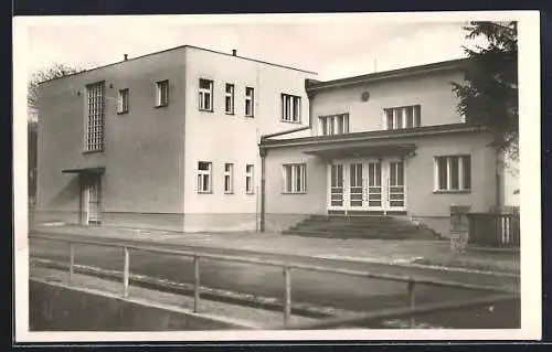 AK Milowitz / Milovice, Gebäude auf dem Gelände des Truppenübungsplatzes